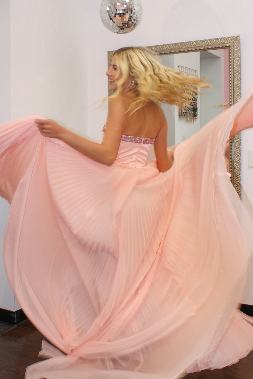 Unique A-Line Sweetheart Pink Pleate Chiffon Long Prom Dress with Beads