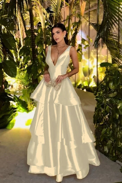 Peacock V-Neck Three-layer Ruffles Elegant Prom Dress