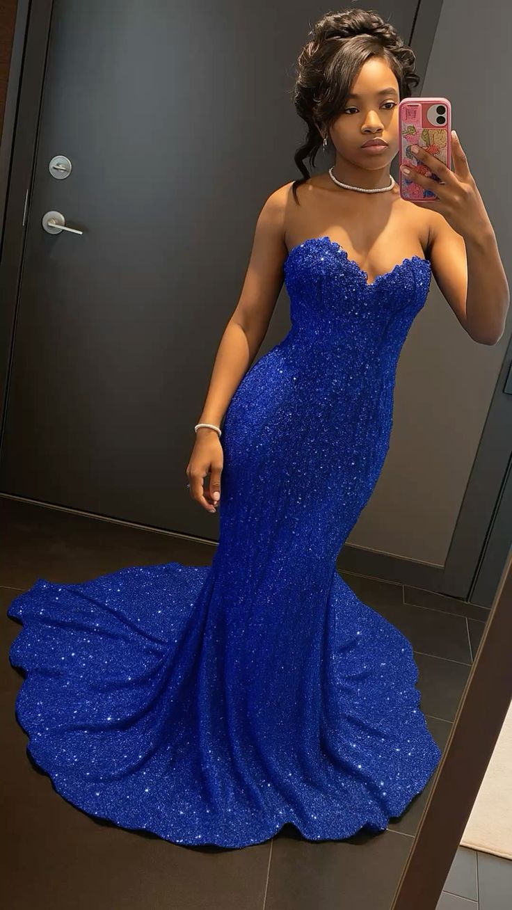 Elegant Mermaid Sweetheart Royal Blue Sequins Black Women Party Dresses