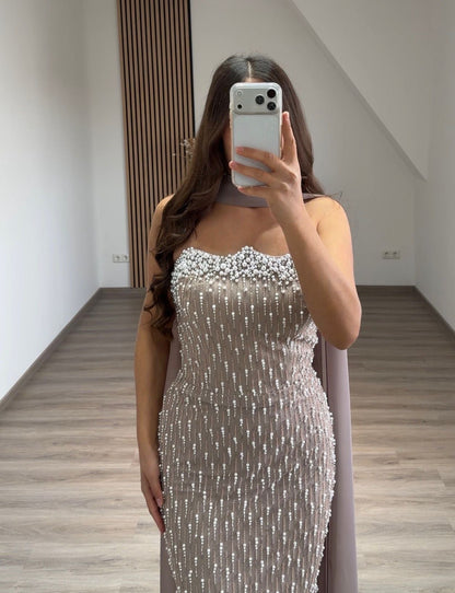 Elegant Long Sleeves Scoop Sequins A-Line Evening Dress