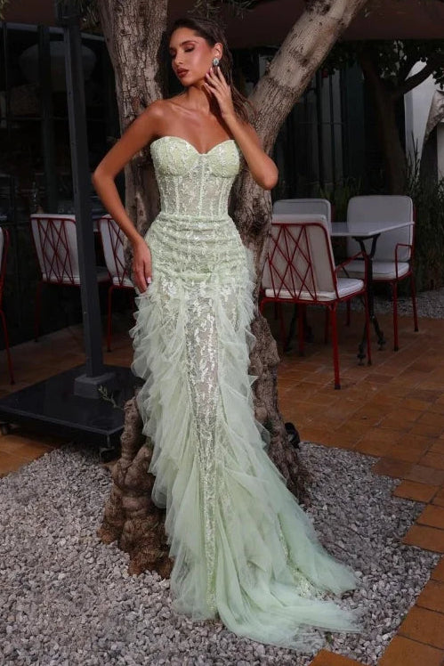 Sweetheart Lace Mesh Strapless Prom Dress