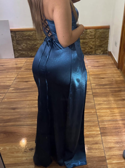 V-Neck Spaghetti Straps Sleeveless Sequined Applique Satin Pleated Mermaid Prom Dress