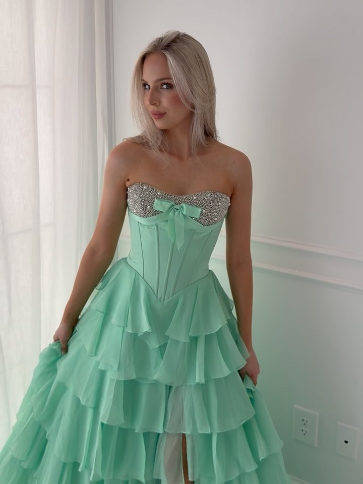 Sweetheart Corset Crystal Beaded Prom Dress A-Line Chiffon Pleated Tiered Party Gowns