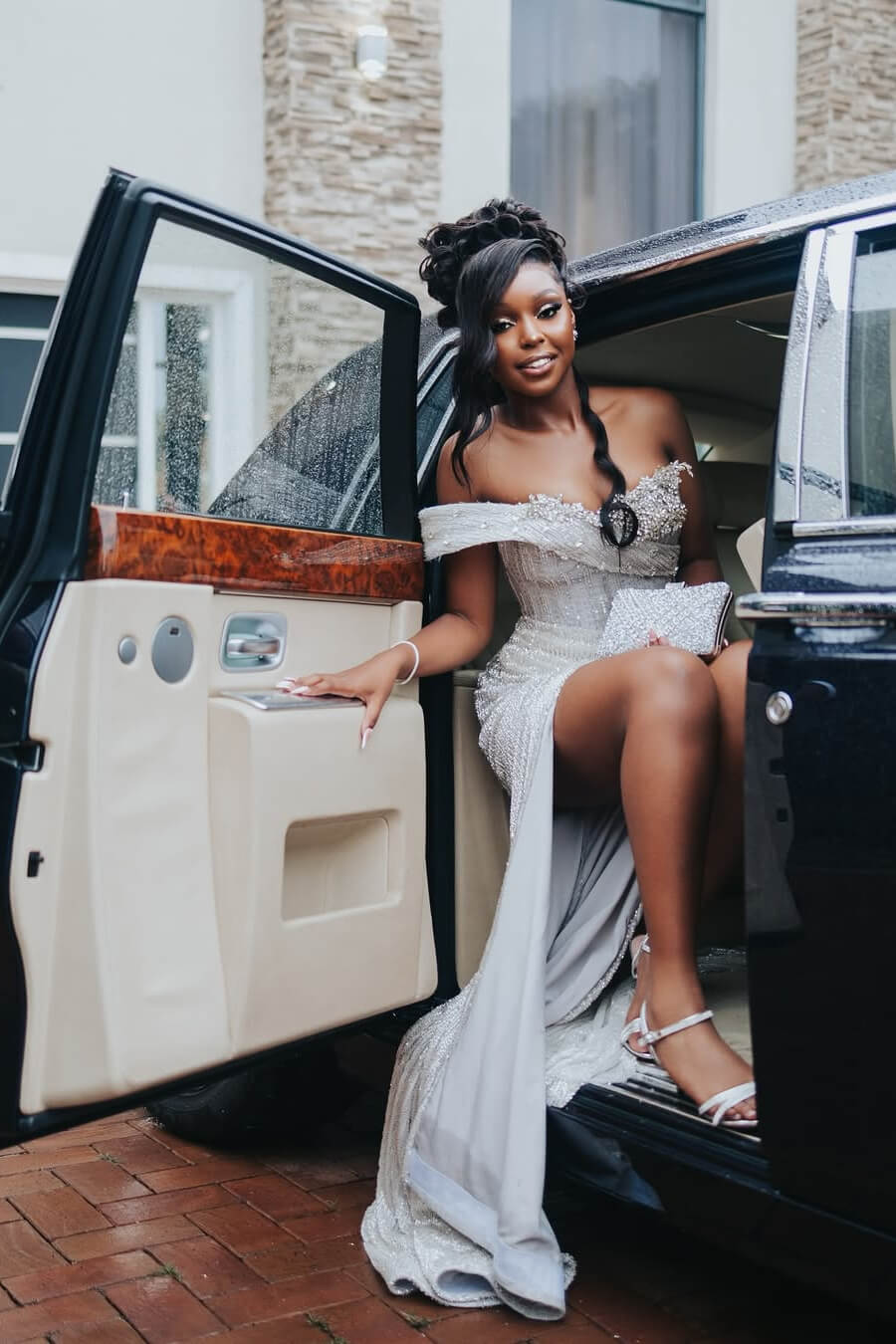 Modern Silver Off-the-Shoulder Sweetheart Mermaid Prom Dress