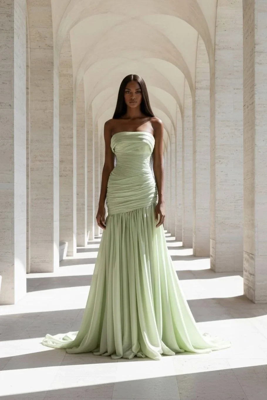 Elegant Strapless Sleeveless Square Prom Dress With Pleated