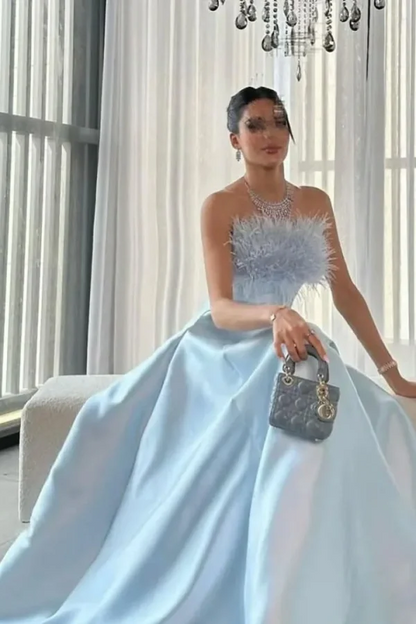 Light Blue Strapless Elegant Feathers Evening Dress