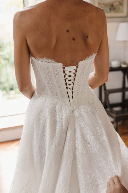 Charming Long White A-line Lace Corset Wedding Dress