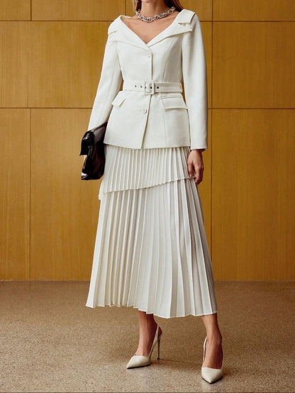 Elegant Long Sleeves V-Neck Pleat Gown Formal Dress for Women