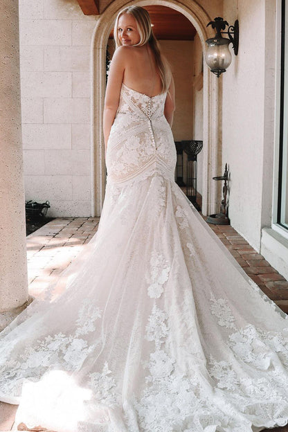 Elegant Mermaid Sweetheart Lace Wedding Dress