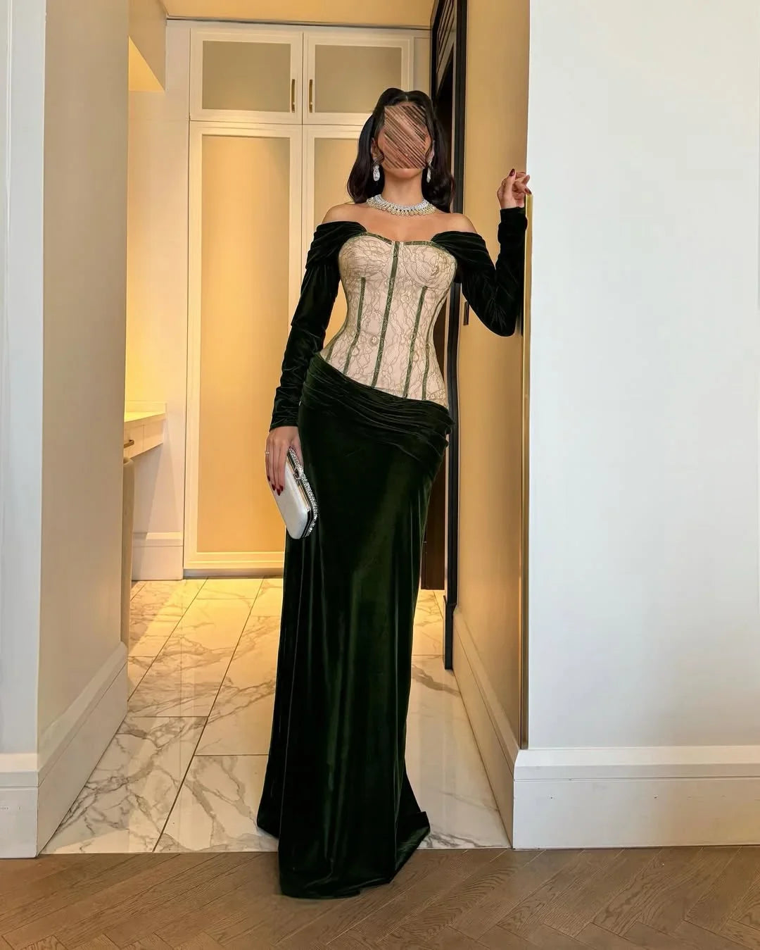 Noble Dark Green Off-The-Shoulder Long Sleeveless Evening Dress