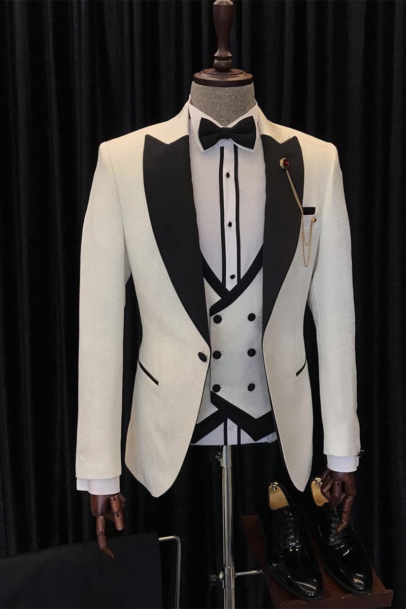 Fashion Style White Three Pieces Wedding Men suits With Black Peaked Lapel