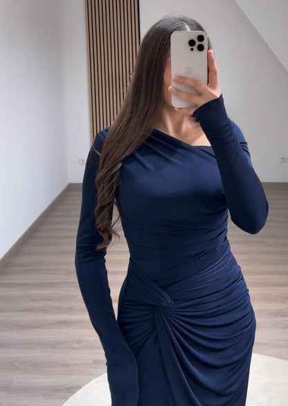 Charming A-Line Long Sleeves Scoop Lace Prom Dress