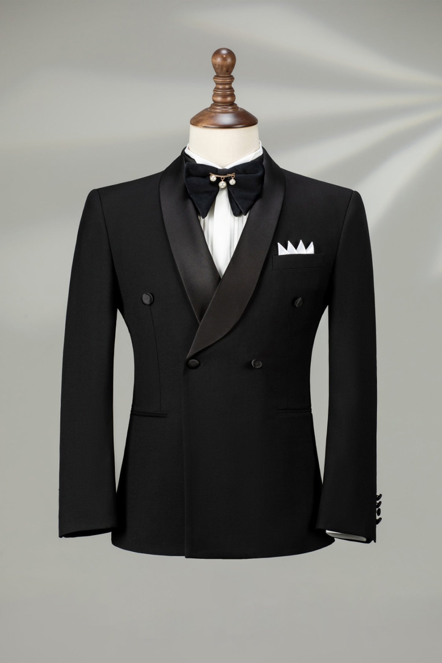 Peaked Lapel Elegant Black Dinner Prom Suit Two Pieces Formal