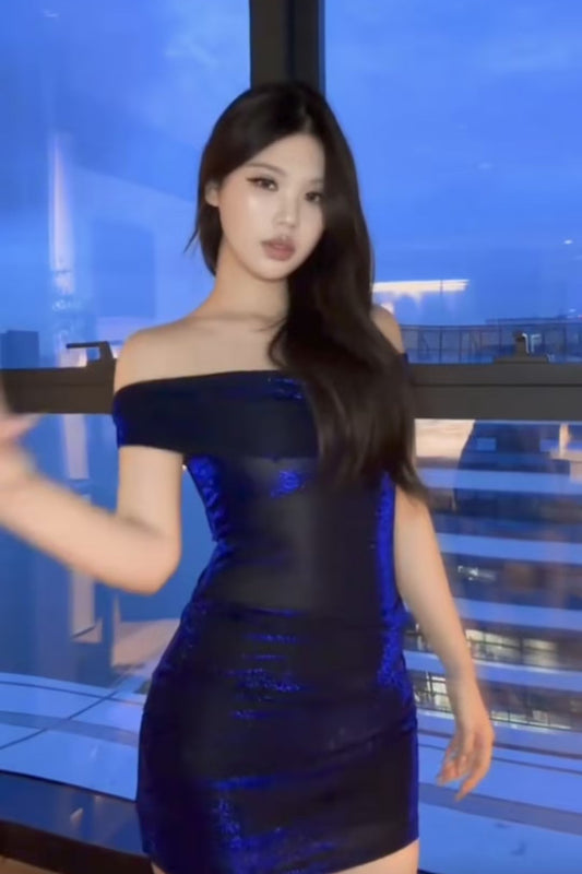 Off-the-Shoulder Velvet Bodycon Mini Dress