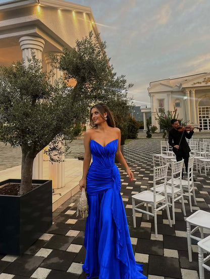 Strapless V Neck Sleeveless Long Prom Dress With Pleated Ruffle