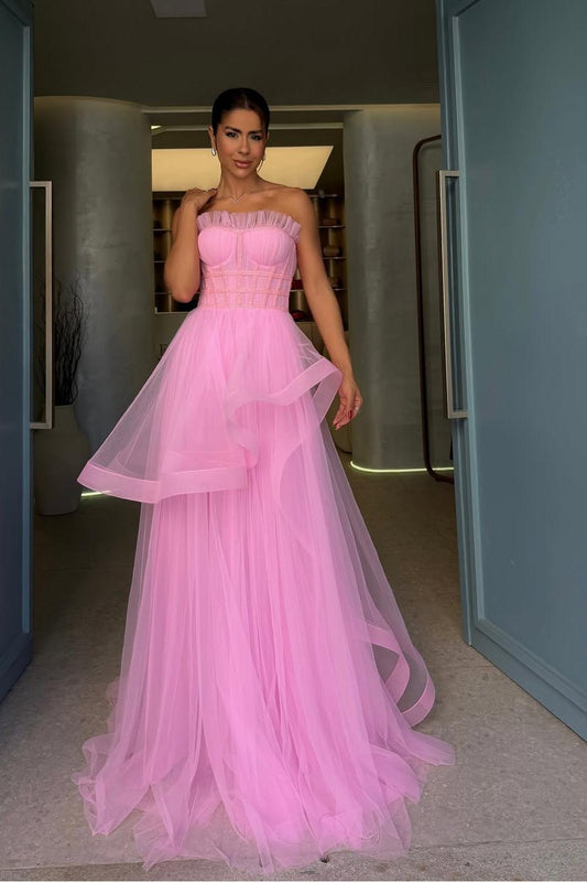 Chic Tulle Strapless Sleeveless Long Prom Dress With Pleated