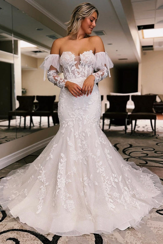 White Floral Lace Sweetheart Trumpet Wedding Dress with Sleeves