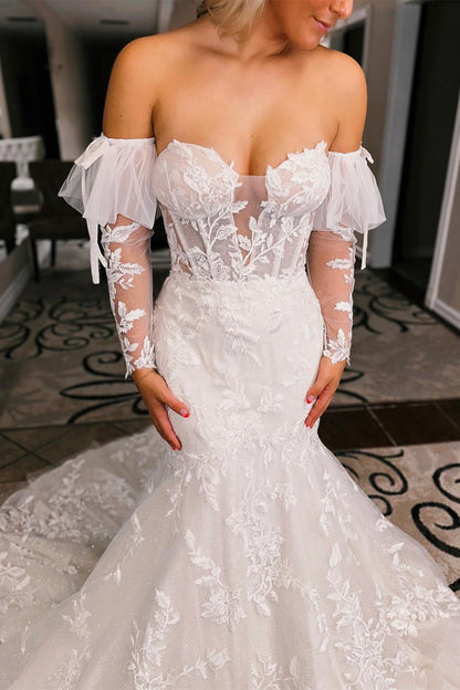 White Floral Lace Sweetheart Trumpet Wedding Dress with Sleeves