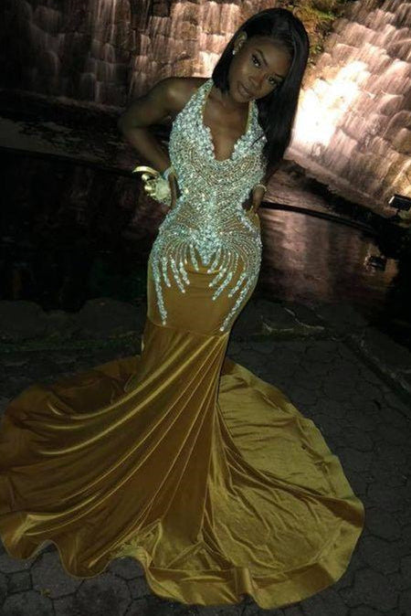 Stunning Yellow Halter Neck Mermaid Prom Dress Waist Skimming With Appliques