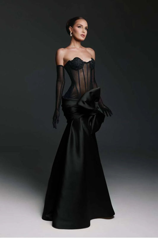 Sexy Black Long Sleeve Mermaid Prom Dress Pleated with Lace Appliques