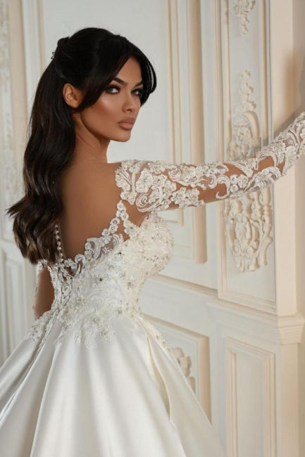 A Line Sleeve White Wedding Dress Beaded Lace Up Lace Ball Gown Bridal Gown With Pearls