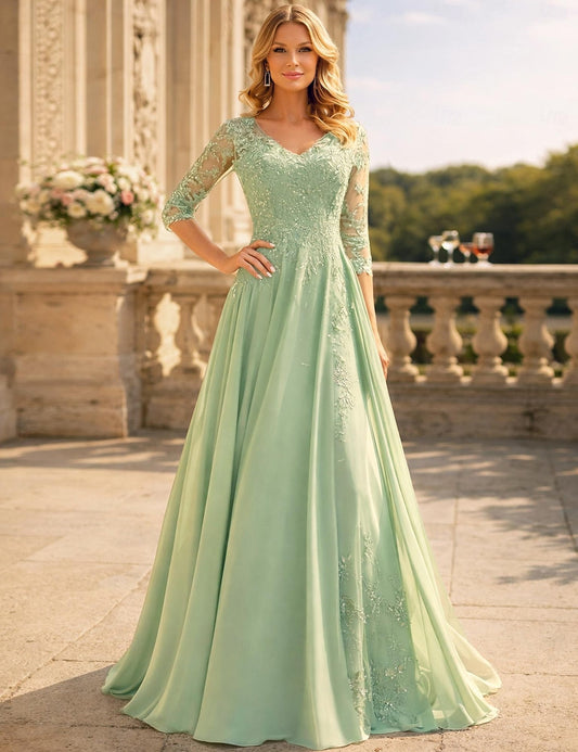 Green Lace 3/4 Sleeve Applique A-Line Evening Dress
