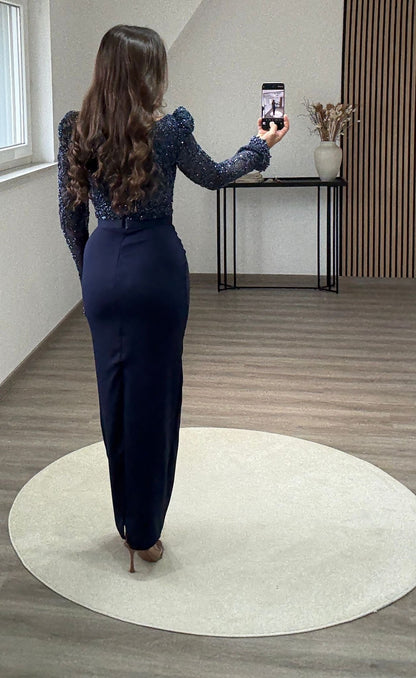 Long Sleeves V-Neck Prom Dress with Beads Sweep Train Evening Dress