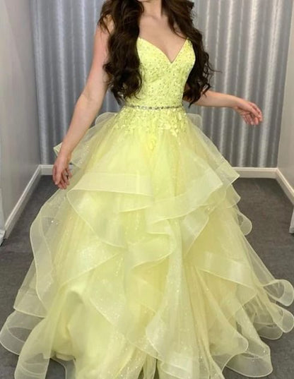 Elegant Spaghetti Straps Yellow Lace Long Tulle Prom Dress