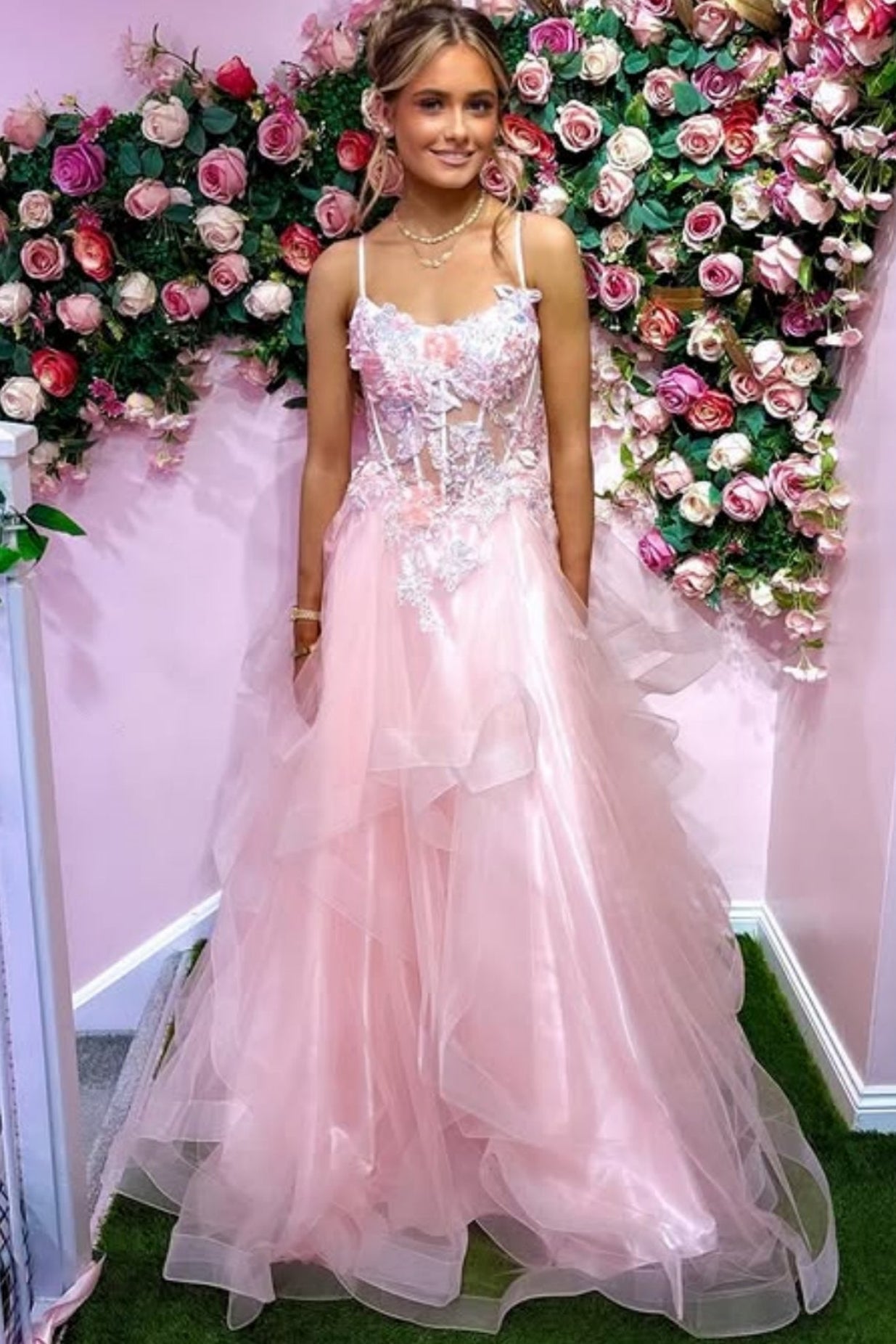 A-Line Sweetheart Spaghetti Straps Sleeveless Applique Tulle Pleated Tiered Prom Dress