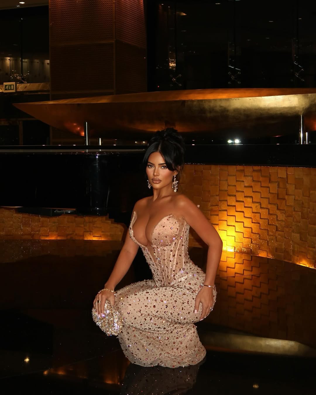 Champagne V Neck Sleeveless Ruche Corset Rhinestones Prom Evening Dress