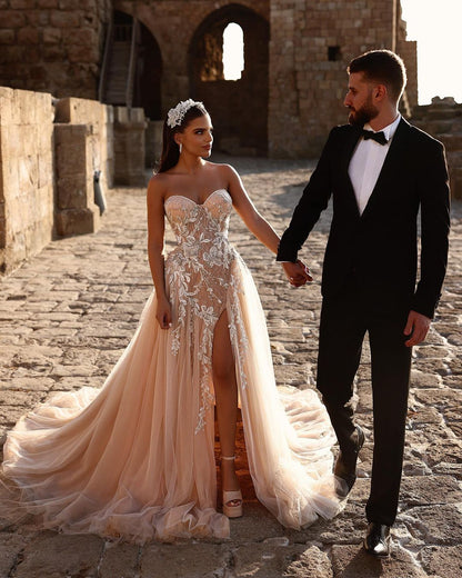 Champagne Wedding Dress Sweetheart A Line Beaded Tulle Bridal Gown with Appliques