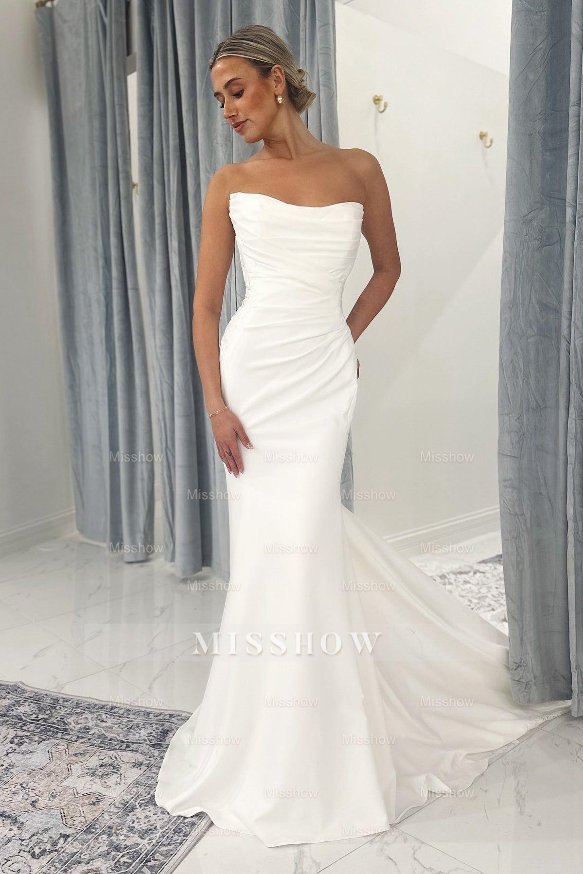 Chic White Lace Mermaid Sweetheart Strapless Sleeveless Ruffle Satin Wedding Dress