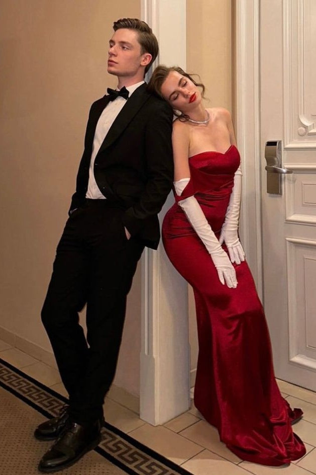 Classic Mermaid Sweetheart Red Long Prom Dress with Train