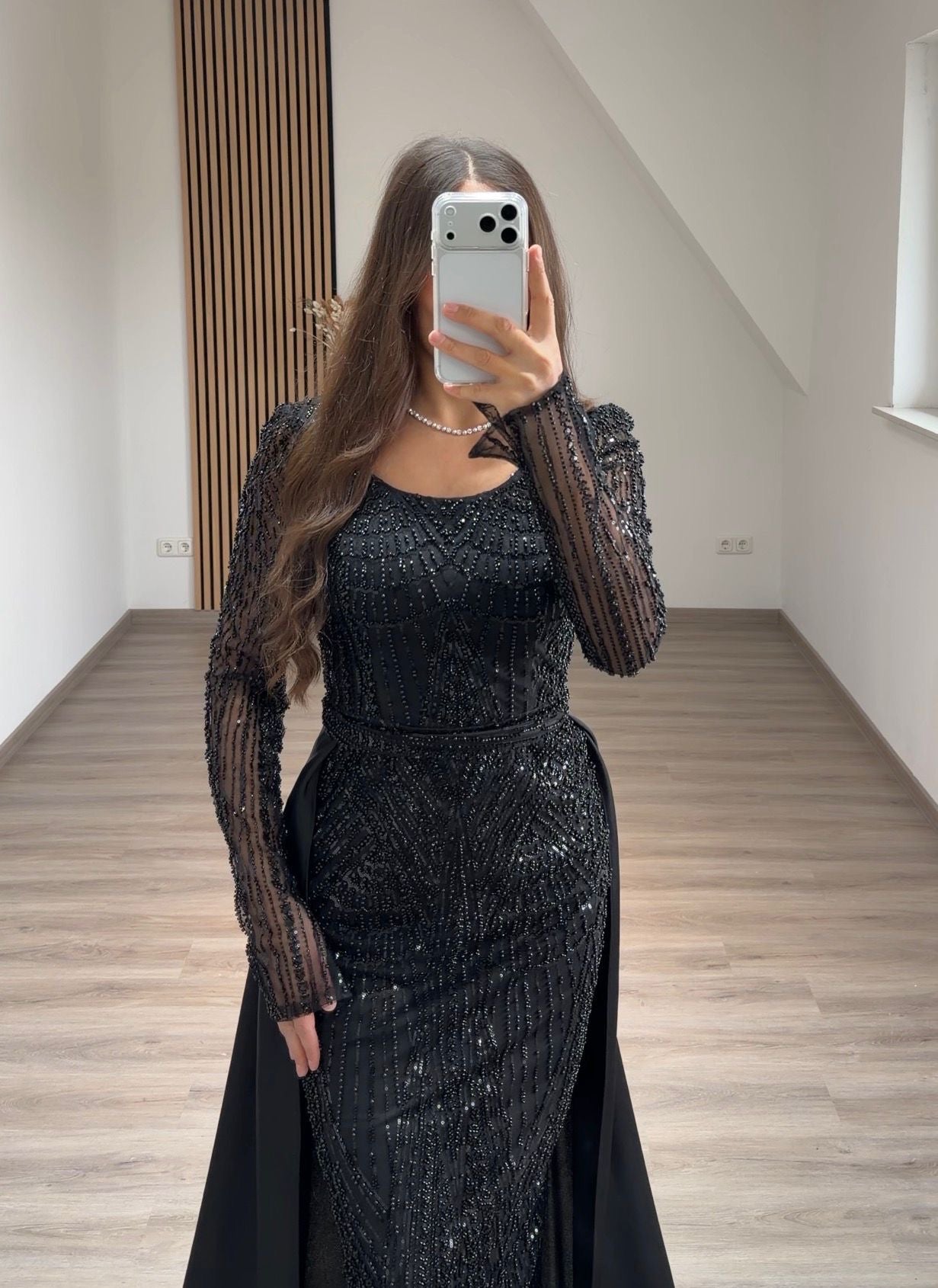 Sheath Off-Shoulder Sleeveless Sequins Ruched Evening Dress