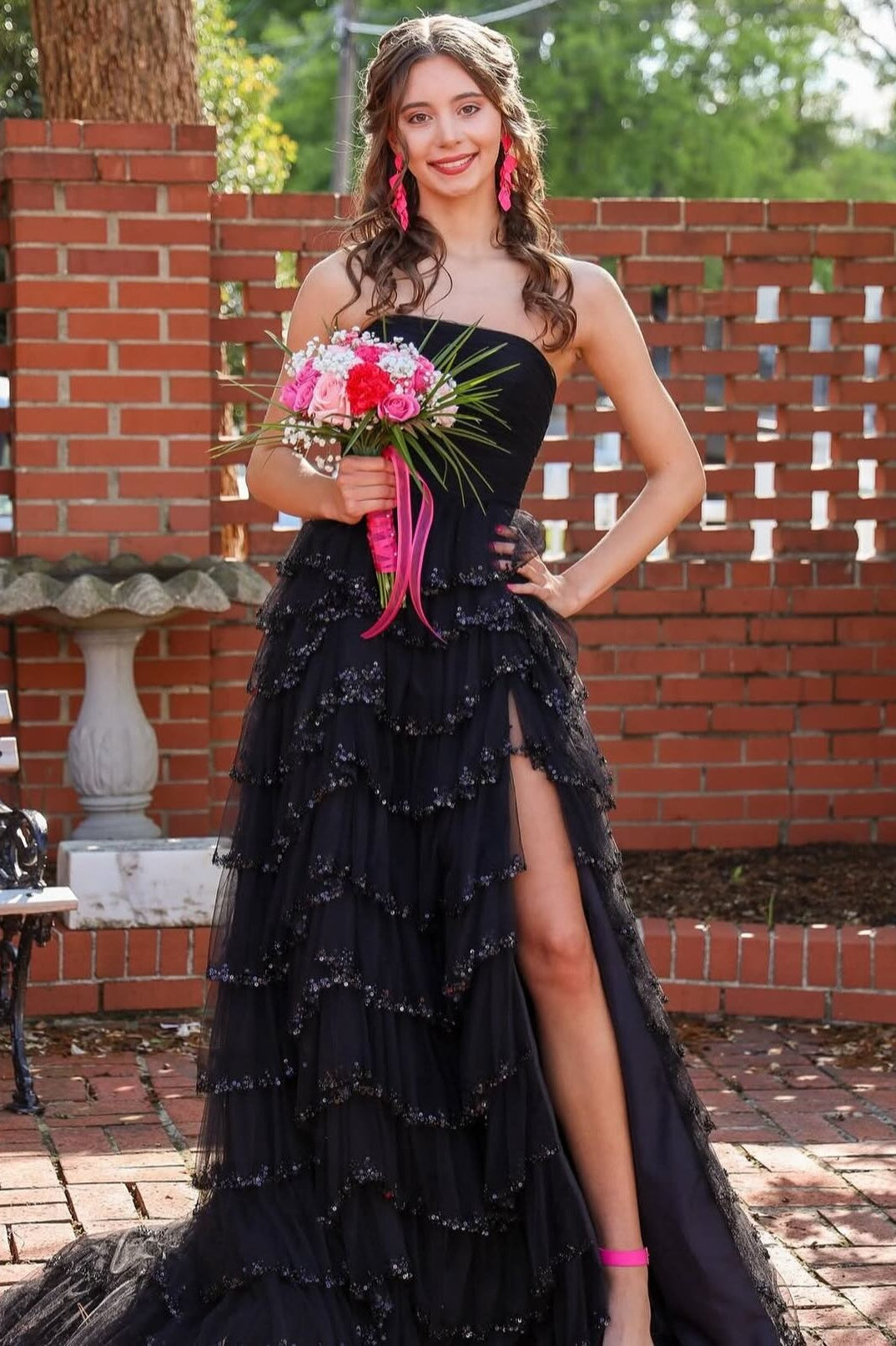 Tube Top Sleeveless Sequined Beaded Tulle Pleated  Tiered A-line Prom Dress with High Slit