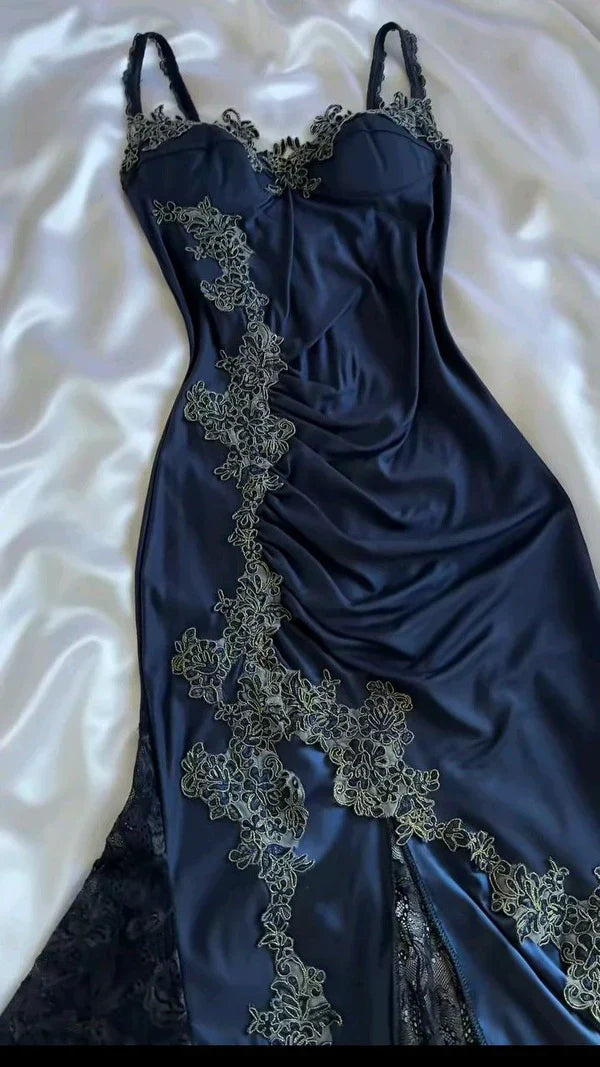 Elegant Spaghetti Straps Mermaid Satin Appliques Prom Dress