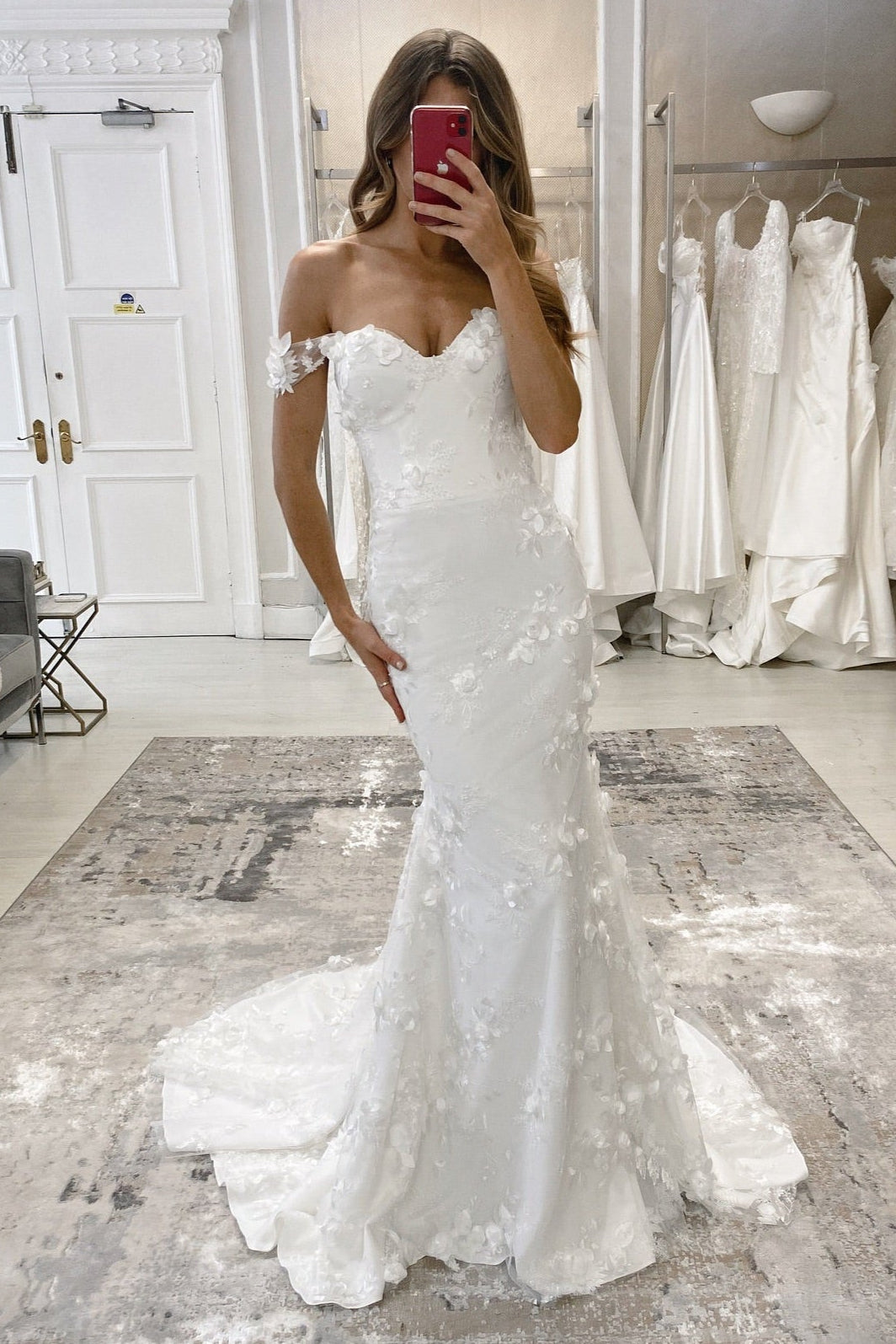 Elegant White Mermaid Sweetheart Strapless Sleeveless Long Wedding Dress