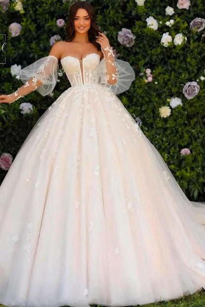 Fabulous White Sweetheart Sleeveless Lace Ball Gown Long Tulle Wedding Dress