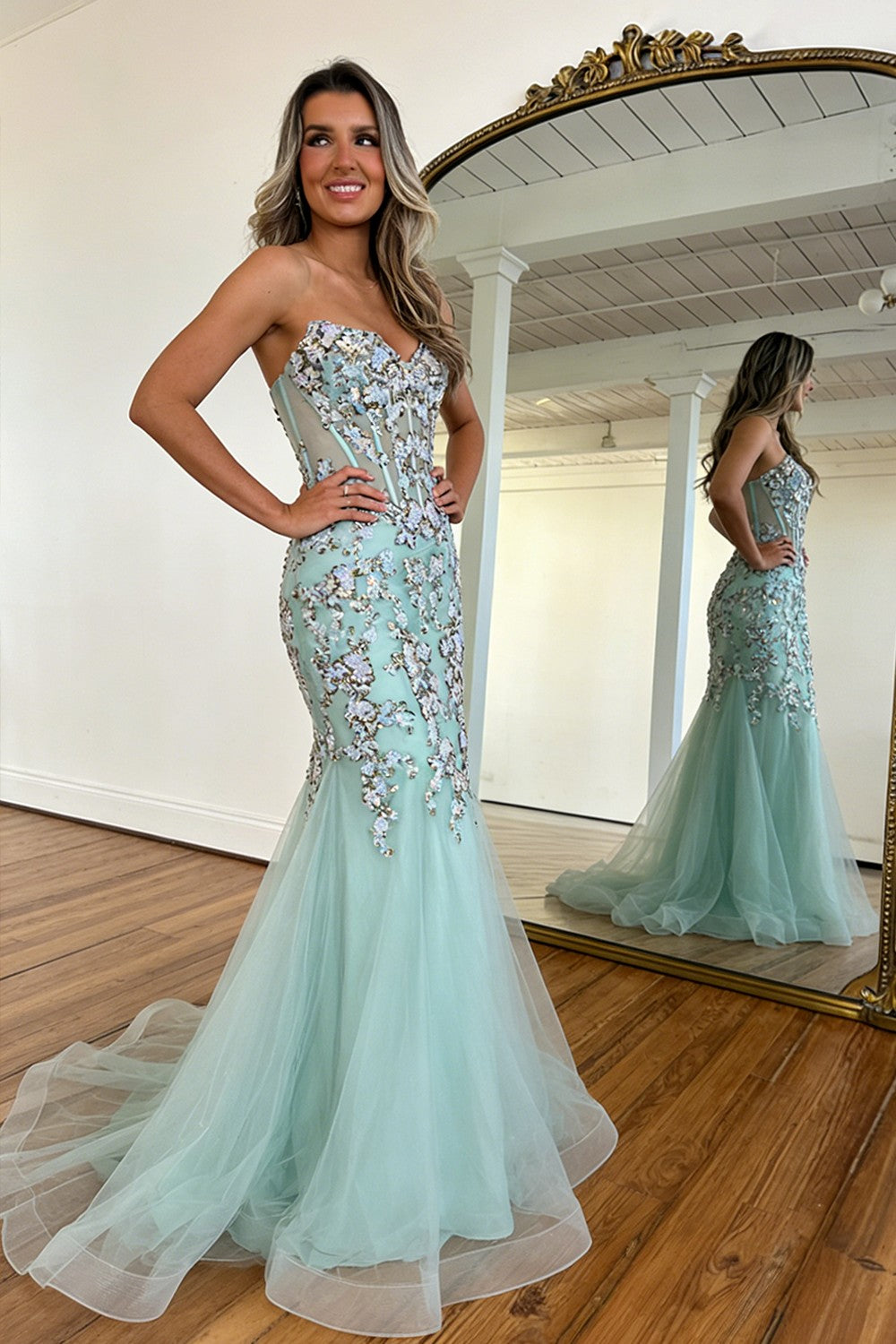 Glitter Mermaid Sequin Mint Green Spaghetti Straps Corset Prom Dress