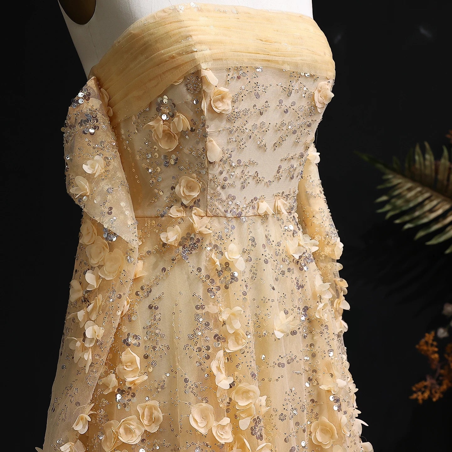 Elegant Blush Pink 3D Flowers Strapless Evening Dress