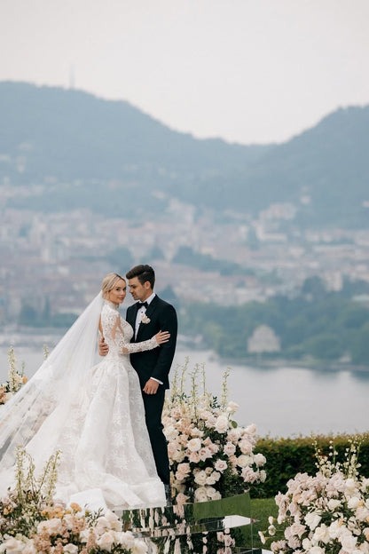 High Neck Long Sleeves Wedding Dress A Line Lace Bridal Gown