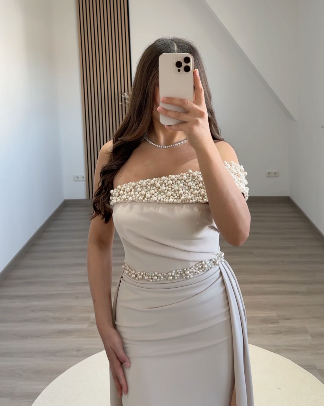 Long Sleeves Scoop Sequins Satin Evening Dress