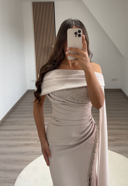 Mermaid Off-Shoulder Prom Dress with Slit Ruched Evening Party Dress