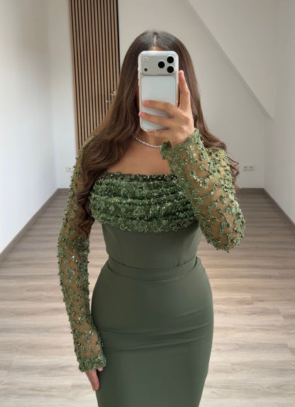 Sparkly High Neck Sequins Ruched Formal Evening Dress