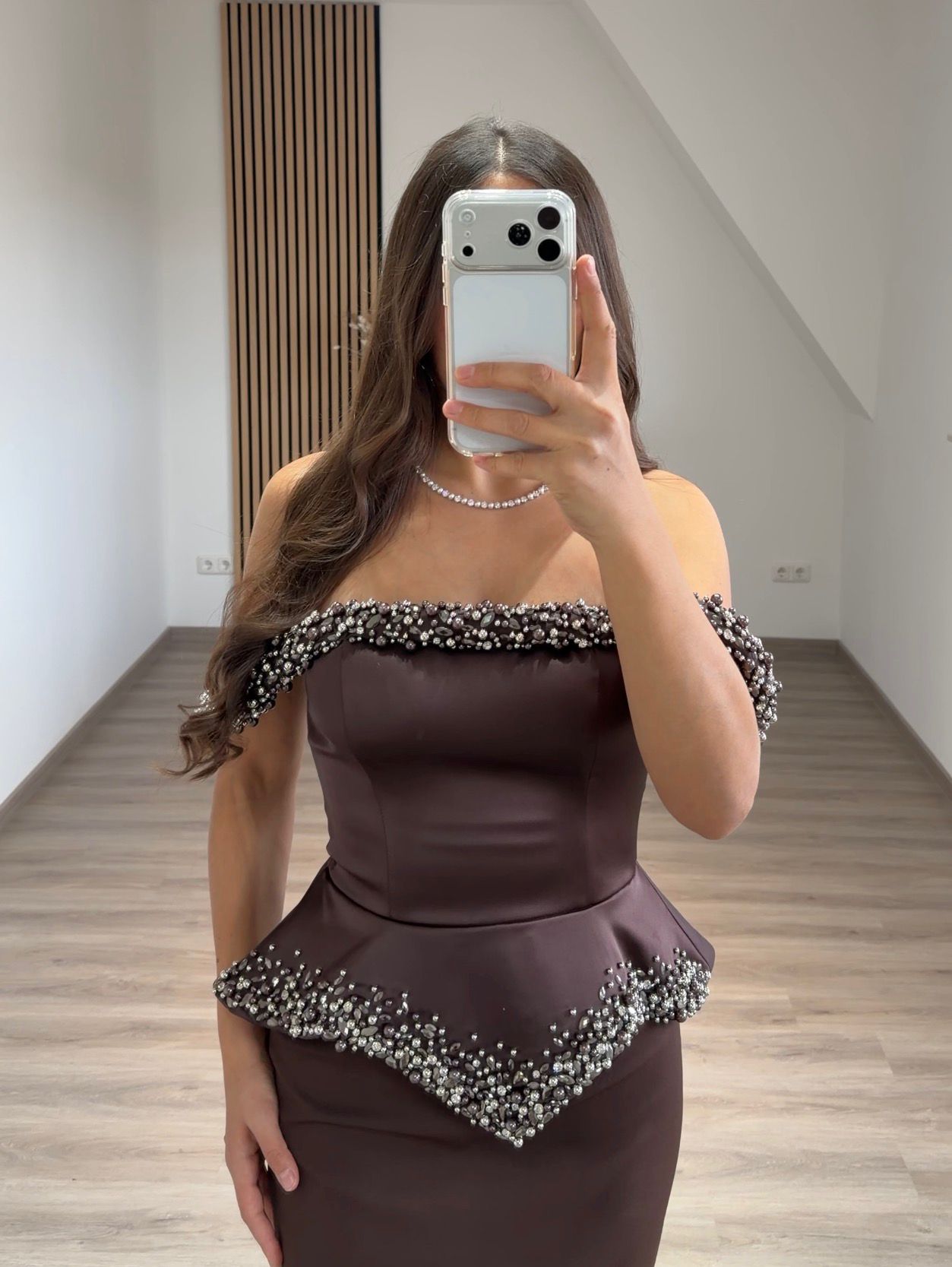 Sleeveless Beads Ruched Formal Dress