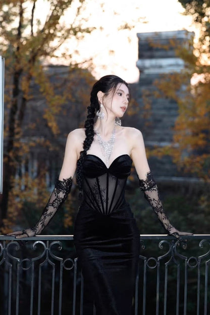 Elegant Black Velvet Mermaid Gown