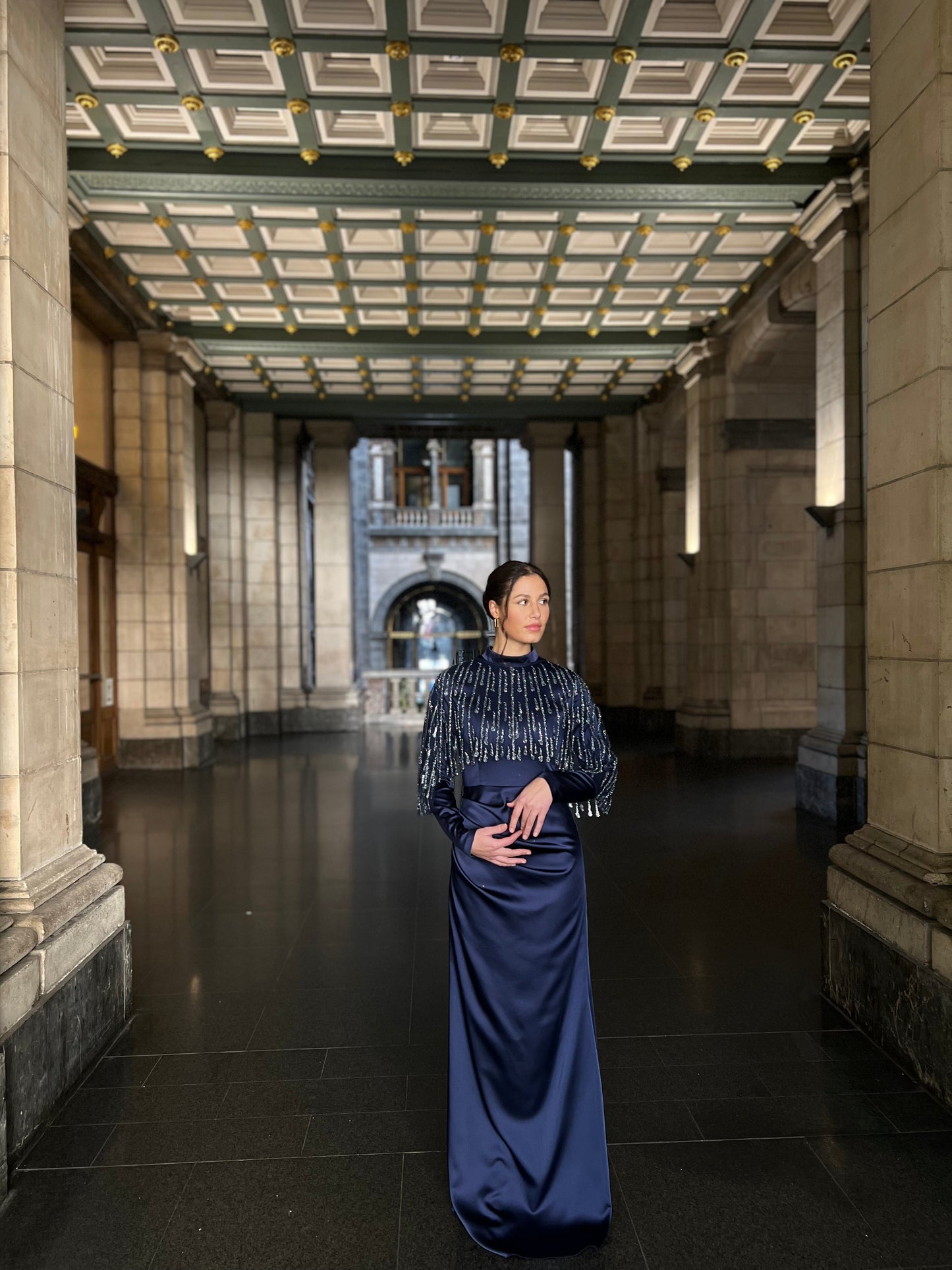 Navy Beaded Long Sleeves Ruched Sheath Back Zipper Evening Dress