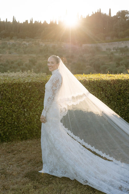 Long Sleeve Wedding Dress Ivory High Neck Lace Mermaid Bridal Gown