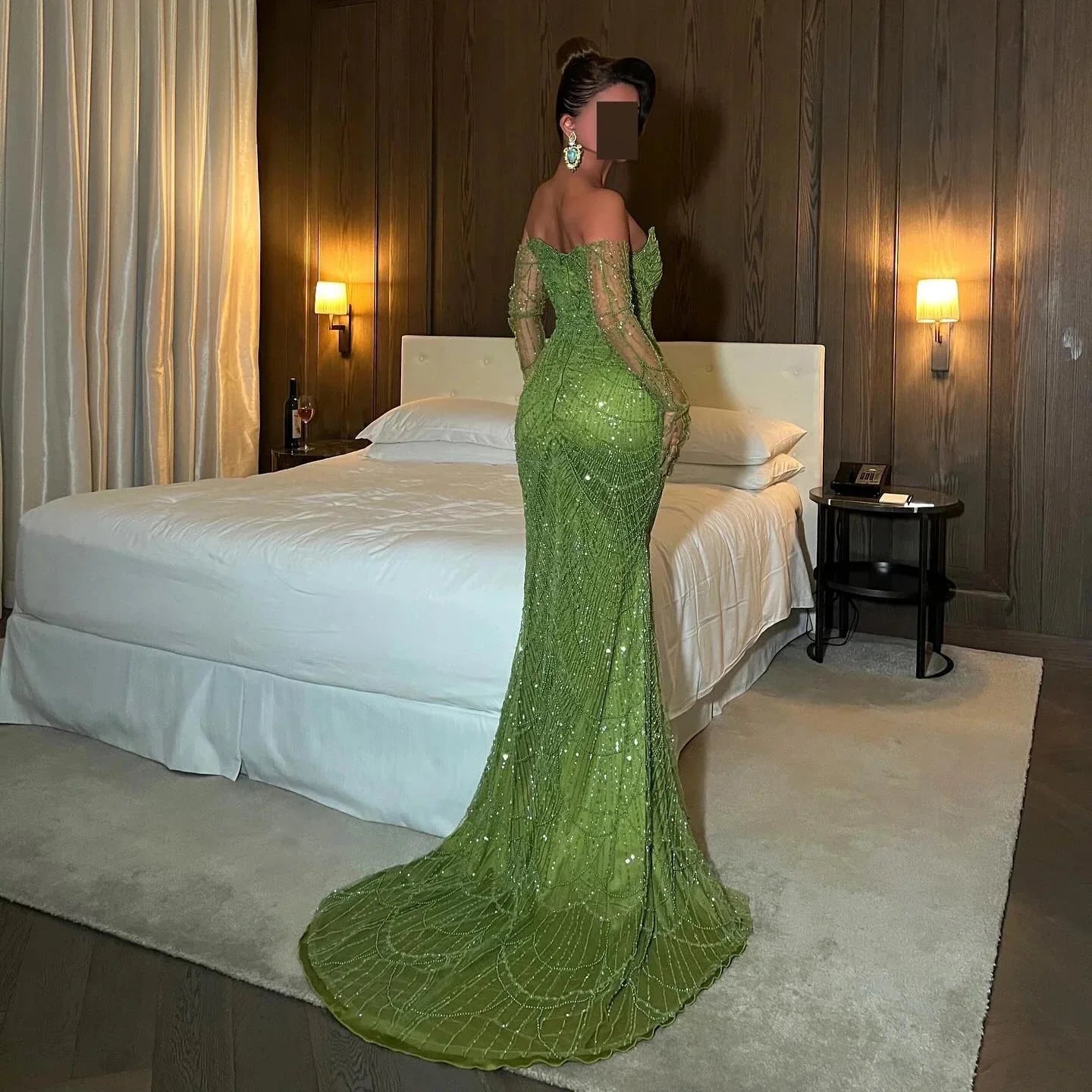 Luxury Dubai Mermaid Green Evening Dresses with Gloves SS606