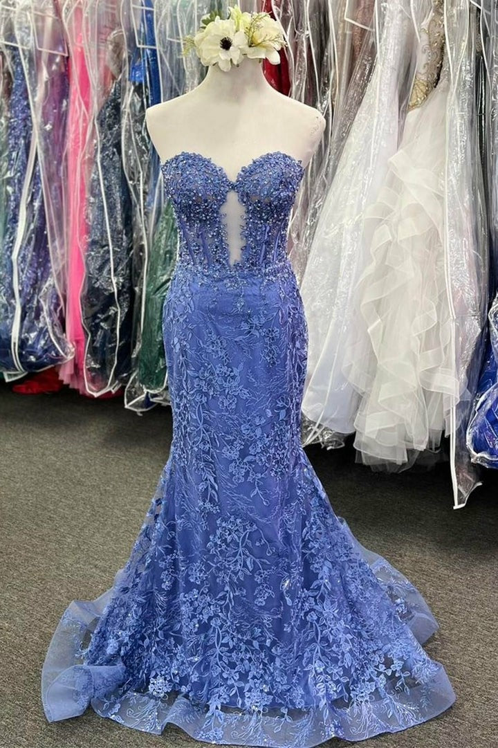 Elegant Lace Appliqué Sweetheart Keyhole Trumpet Prom Gown